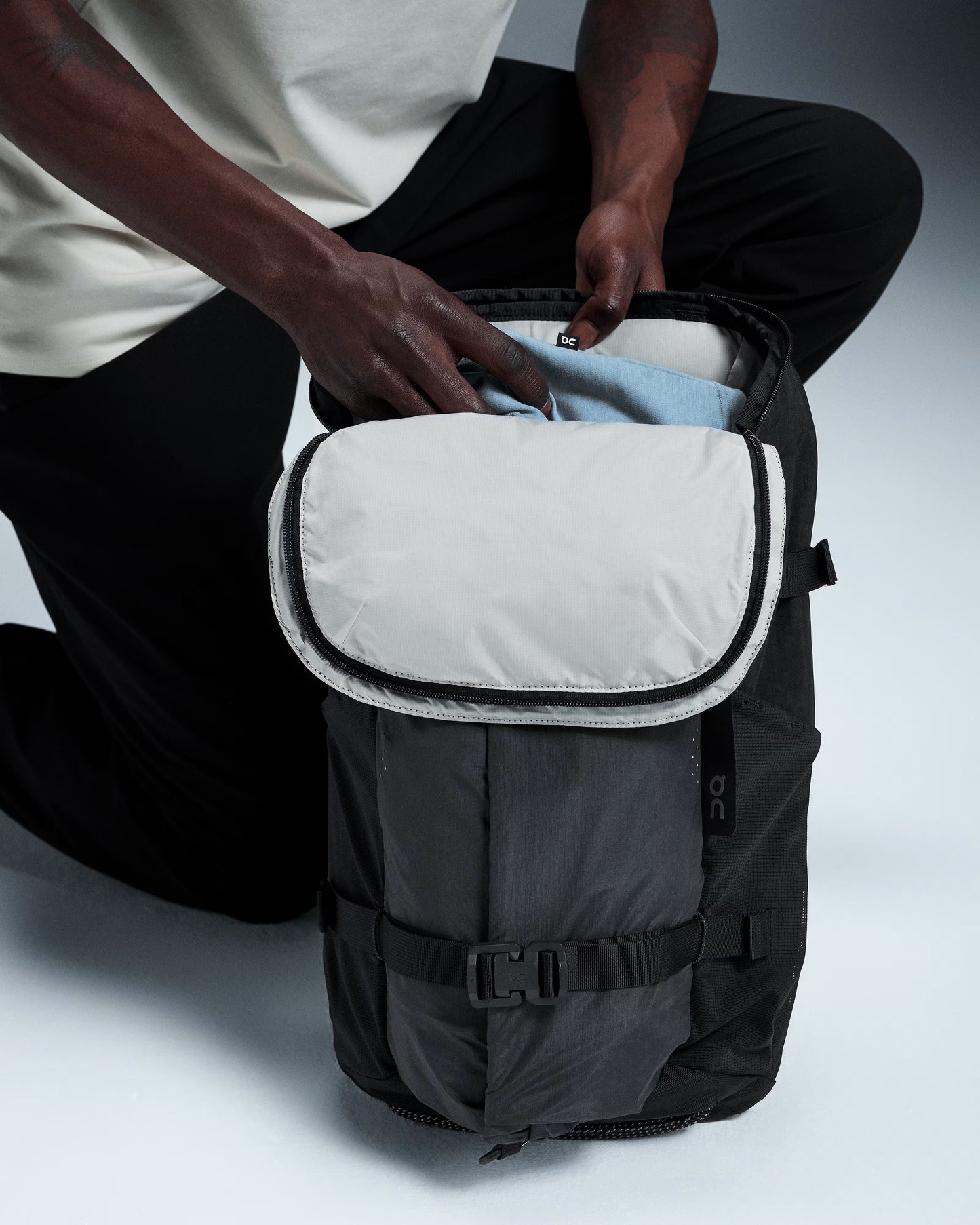 On Speed Pack 24L Elite Black | Magnet 온 스피드팩 24L 엘리트 2색상 선택