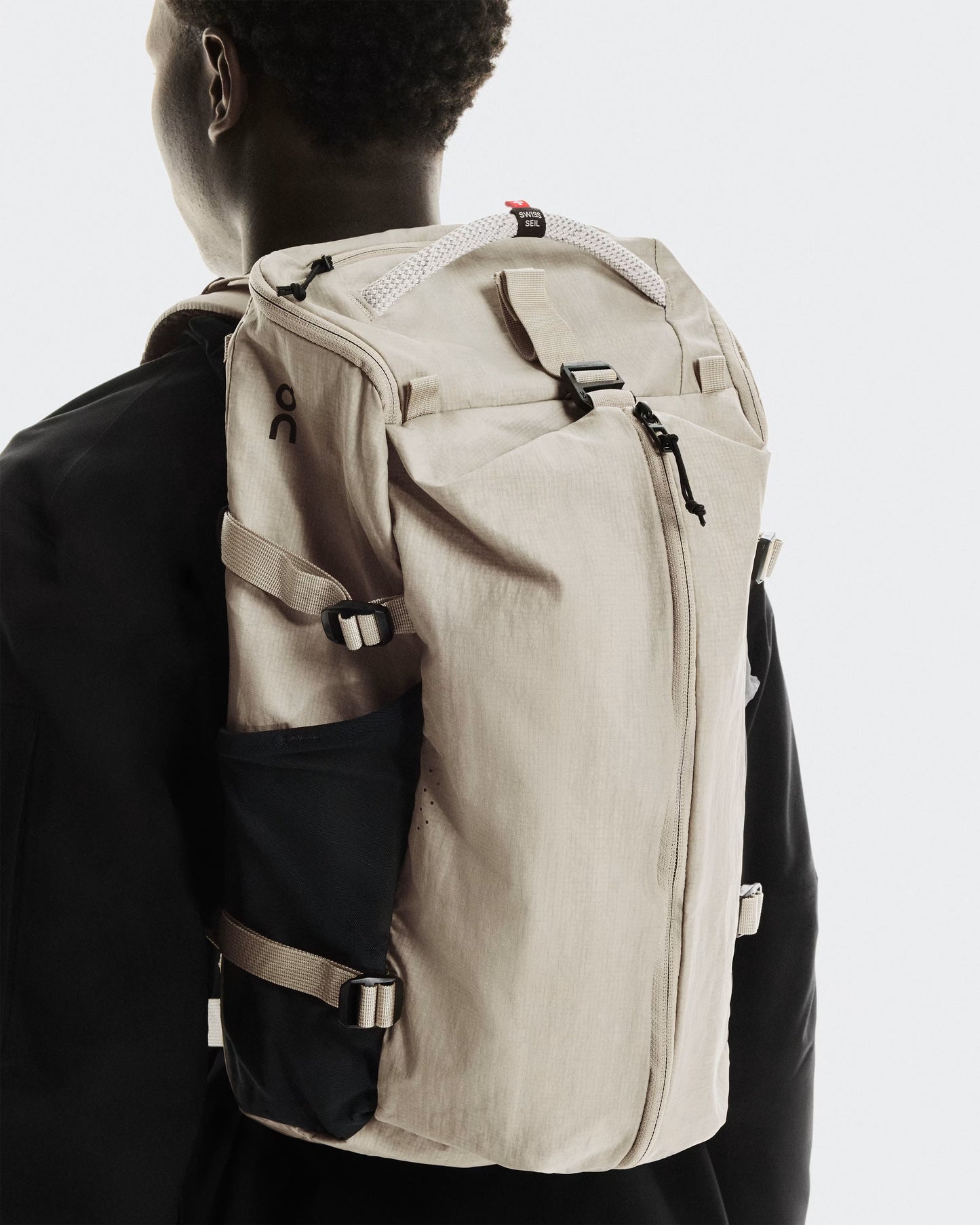 On Speed Pack 30L Magnet | Black 온 스피드팩 30L 2종색상선택