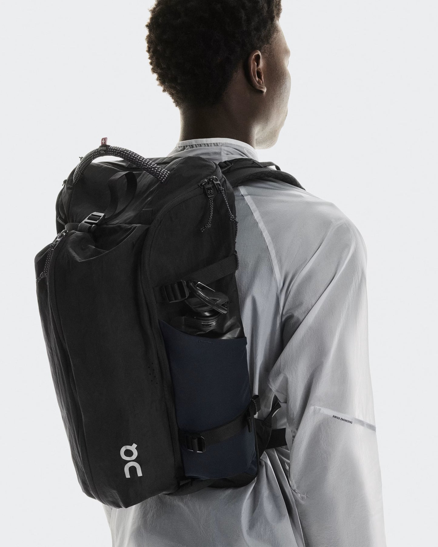 On Speed Pack 30L Magnet | Black 온 스피드팩 30L 2종색상선택